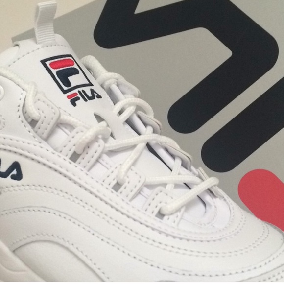 NEW FILA Disarray - Picture 2 of 8